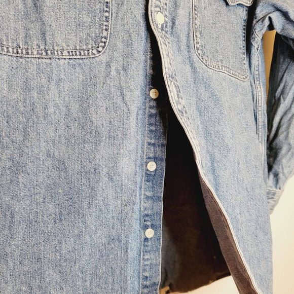Gap kids denim button down shirt - Picture 3 of 9